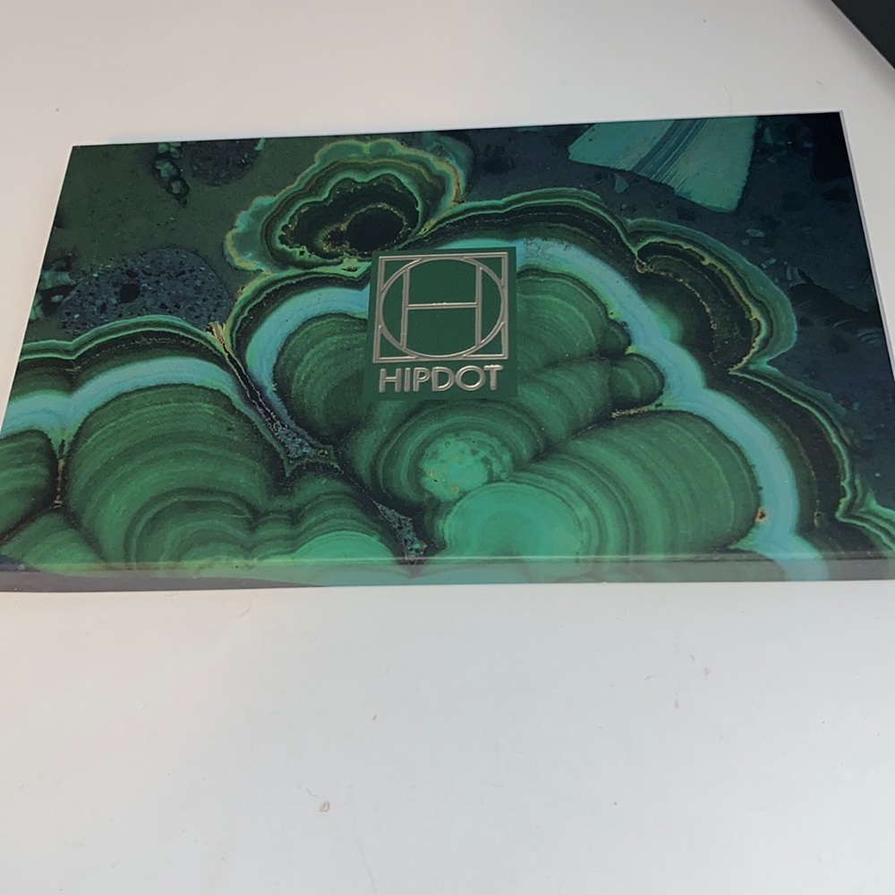 Hipdot Cenote Eyeshadow palette